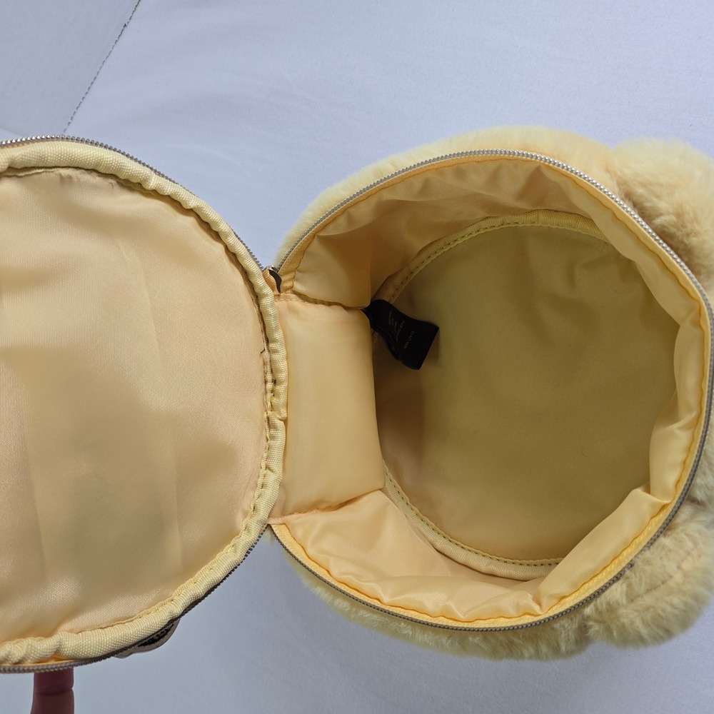 Disney Winnie The Pooh Hunny Pot Plush Fuzzy Round Makeup Case Bag Hot Topic NWT - Picture 7 of 9